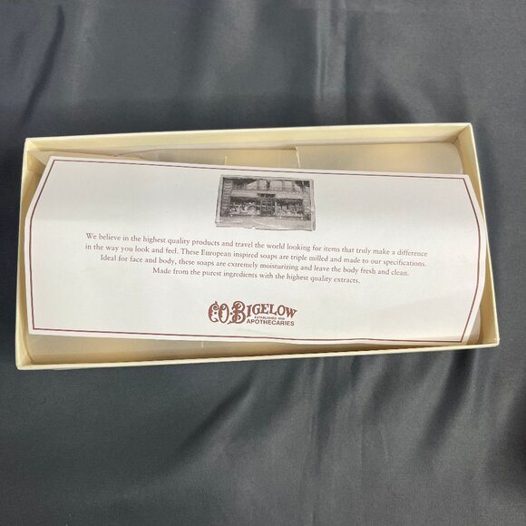 C.O. Bigelow Apothecaries Almond Bath Bars Soap Box Discountinued New Old Stock - Picture 3 of 8